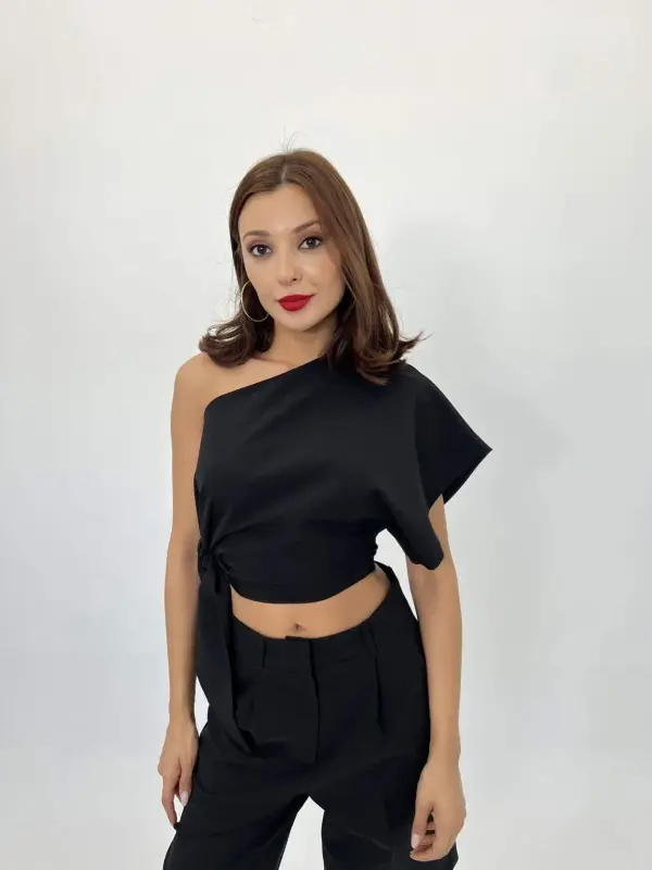 4643 BLOUSE-BLACK - 4