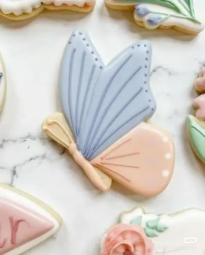 5Pcs Butterfly Flower Cookie Cutters Stainless Steel Holiday Cookie Cutter Shapes for Baking Gift Mother's Day, Father's Day, Valentine's Day, Thanksgiving - 3