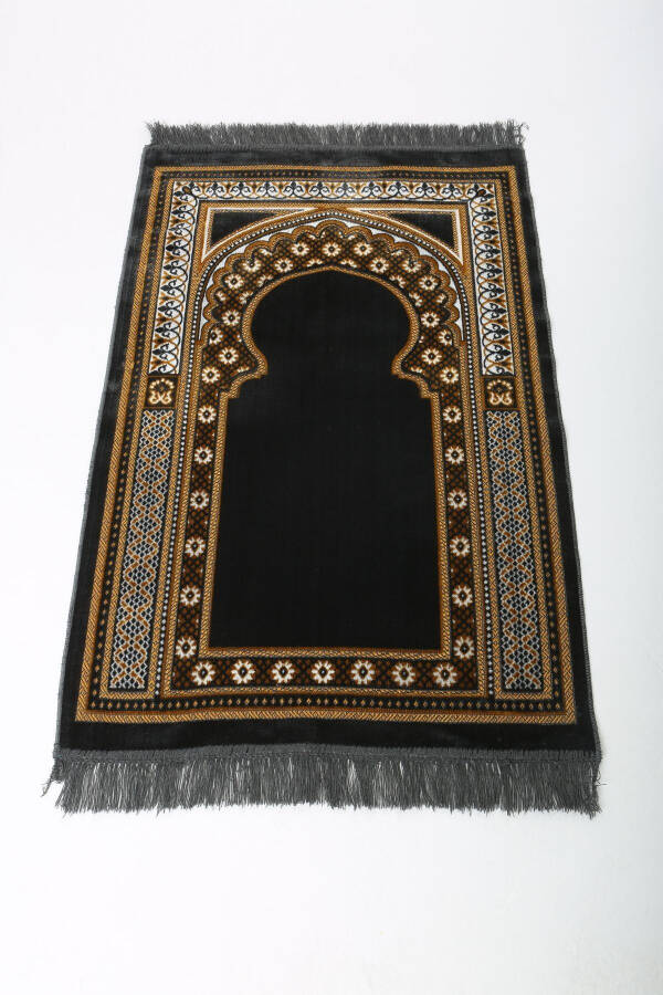 5 Piece Thick Velvet Prayer Rug Set - 5