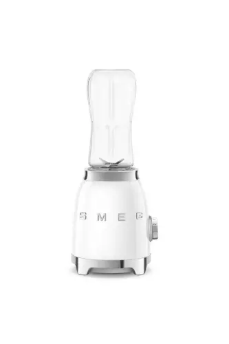 50-yillarda uslubida oq shaxsiy blender - SMEG (1)