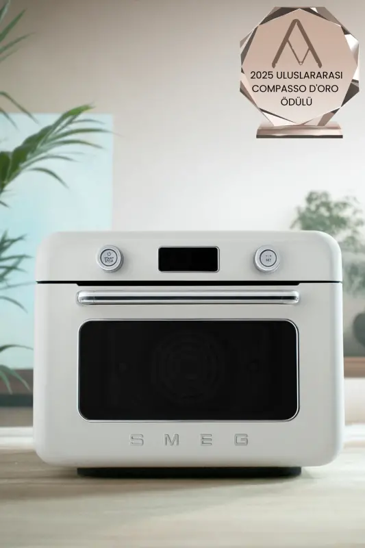 50-yillarda uslubidagi retro bug'li mini pech COF01 - SMEG