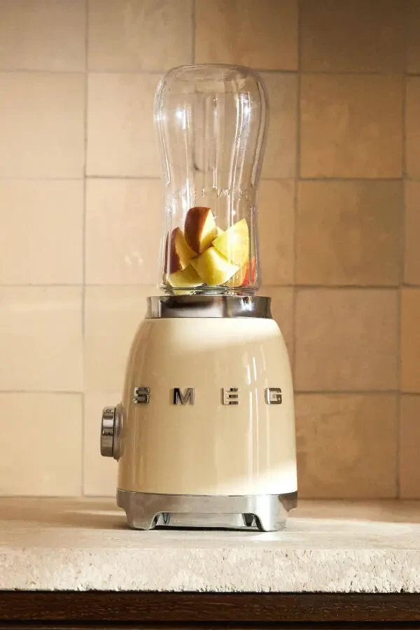 50s Style Cream Personal Blender - 7