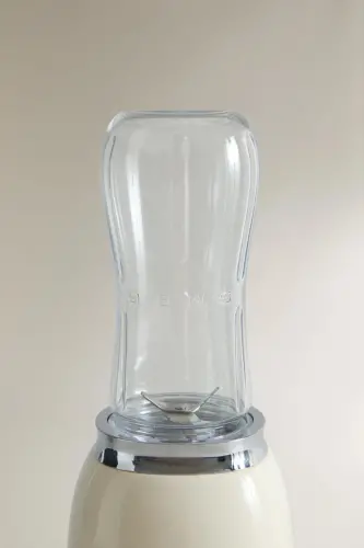 50s Style Cream Personal Blender - 3