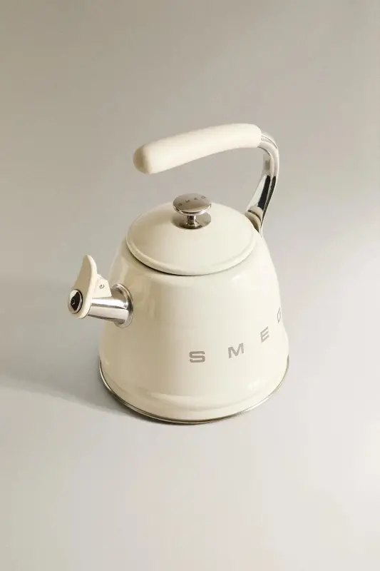 50s Style Cream Stovetop Pressure Cooker 2.3 Lt - 4
