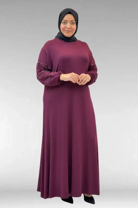 52021 Büyük Beden Çimalı Taş Detaylı Penye Elbise - Bordo - BÜYÜKBEDENIZ