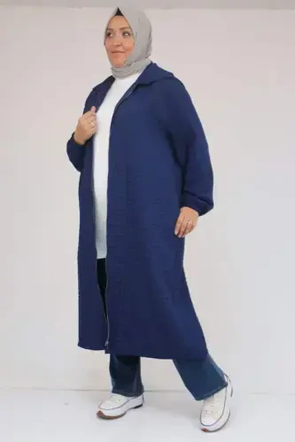 53042 Katta hajmli, qo'llari rezinkali modal-kapitone kap - Indigo - 1