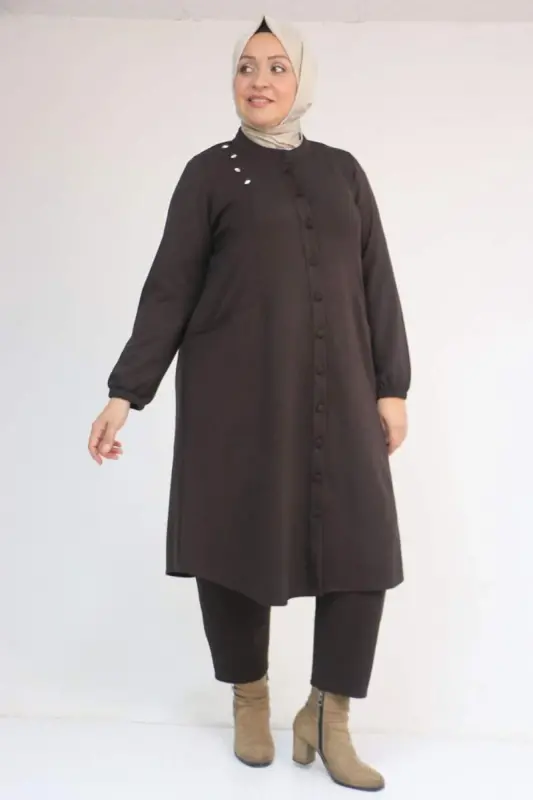 53054 Katta hajmli tugmachali modal kurtka - qahva - BÜYÜKBEDENIZ