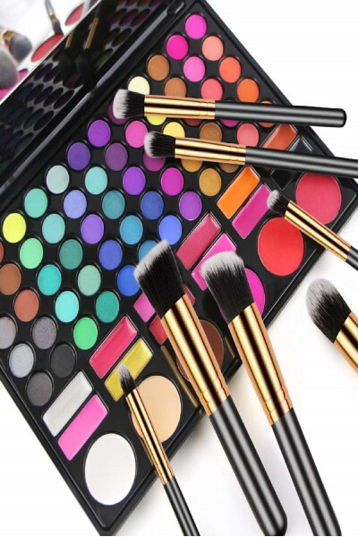 54 Color Eyeshadow Palette + 10 Piece Brush Set - 10