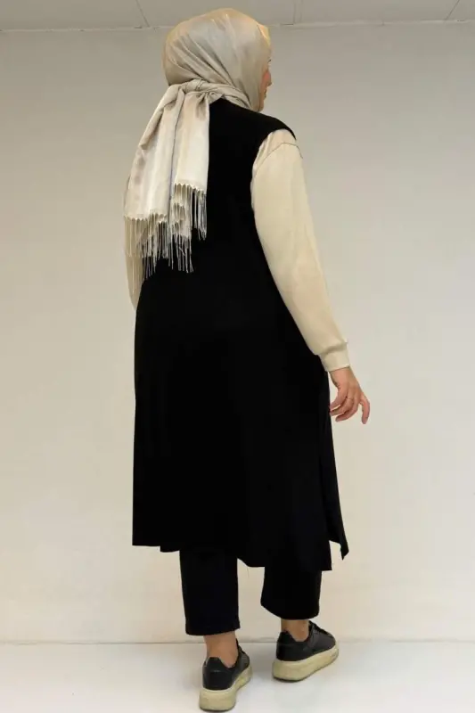 54017 Plus Size Buttoned Cover-Up Jersey Cardigan - Black - 3