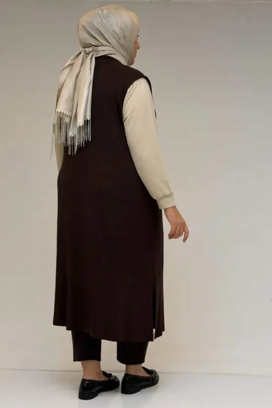 54017 Plus Size Buttoned Jersey Vest - Coffee - 3