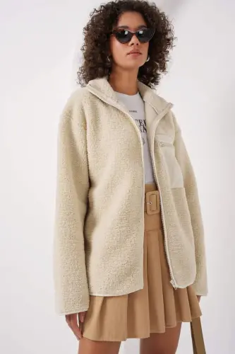 55446 Fermuarlı Oversize Peluş Ceket - Krem - 4