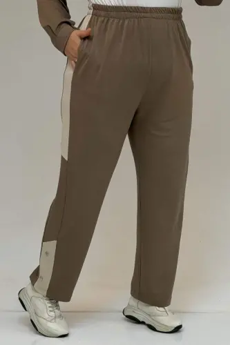 57042 Büyük Beden Yarım Patlı Çıtçıtlı Modal Pantolonlu Takım - Vizon - 3