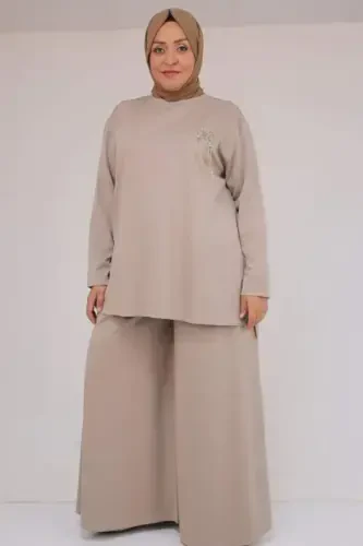 57043 Katta hajmli yon yirtigli modal shimli kostyum - Vizon - 1