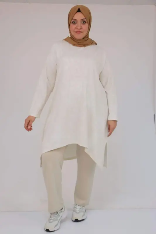 57070 Katta Hajmli Old Simmetriya Kesimli Batika Shimli Kostyum - Bej - 1