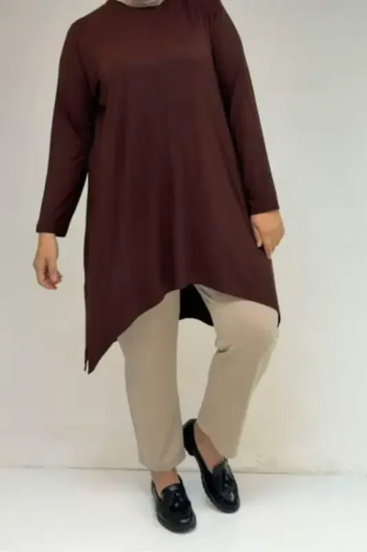 58070 Katta o'lchamli assimetrik kesimli penye tunik - Jigarrang - 3