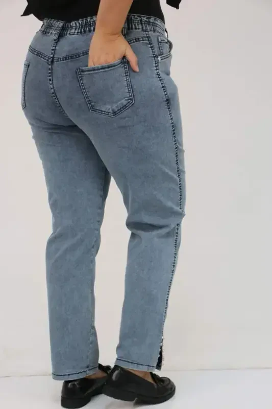 59031 Plus Size Slit Hem Jeans with Stone Detail on Slit - Cold Blue - 3