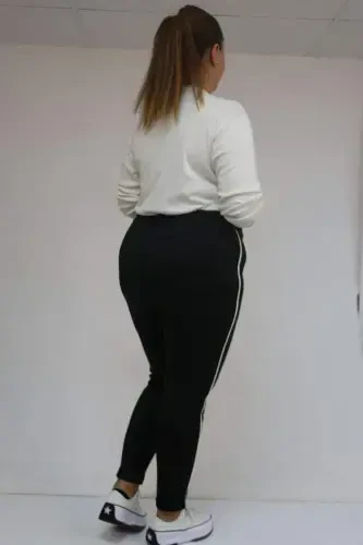 59504 Plus Size Lined Leggings with Piping - Black - 3