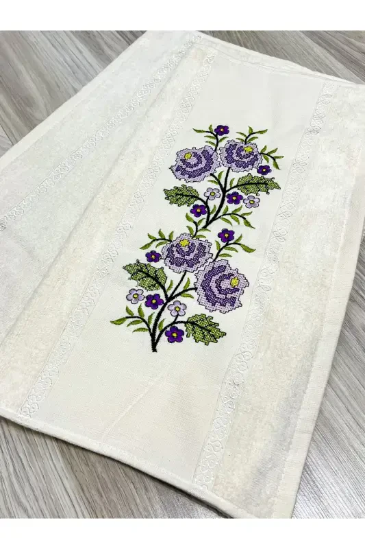 6 Parça Etamin İşlemeli Kutulu Seccade Takımı Çeyizlik Bohçalık Gelin Damat Seccade Seti-Krem - 4