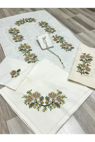 6 Parça Etamin İşlemeli Kutulu Seccade Takımı Çeyizlik Bohçalık Gelin Damat Seccade Seti-Krem - AYHANHOME (1)