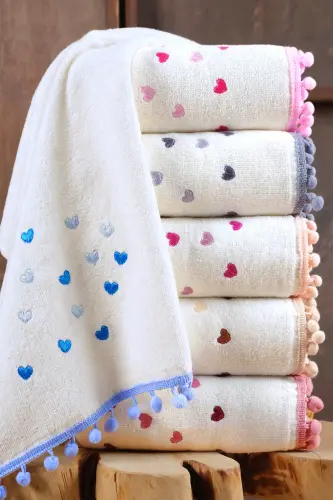 6 Pom-pom Heart Embroidered - Heart Patterned Handcrafted V - 1