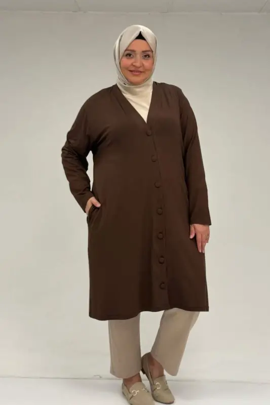 63005 Büyük Beden Kaplama Düğme Detaylı Penye Ceket - Kahve - BÜYÜKBEDENIZ