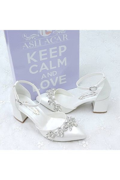 6,5 Sm Toshlar bilan Dizayndagi Sinik Oq Stiletto To'y Poyafzali Asli Acar - ASLIACAR