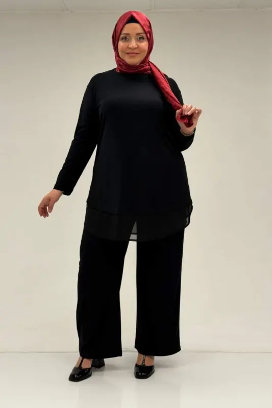 67009 Büyük Beden Etek Ucu Şifon Detaylı Sandy Pantolonlu Takım - Siyah - BÜYÜKBEDENIZ