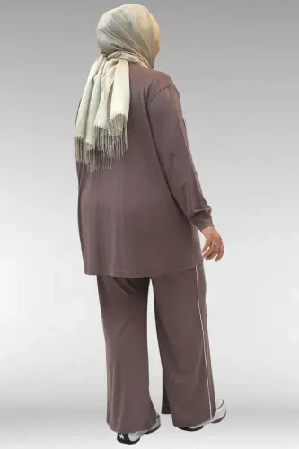 67012 Büyük Beden Biye Detaylı Penye Pantolonlu Takım - Vizon - 4