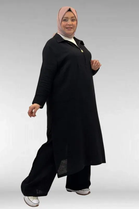 67026 Büyük Beden Erkek Yaka Yarım Fermuarlı Müslin Pantolonlu Takım - Siyah - BÜYÜKBEDENIZ