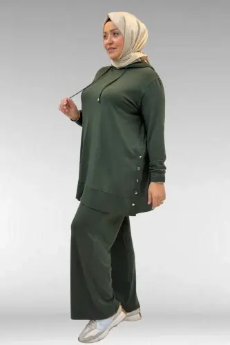 67034 Büyük Beden Yanları Patlı Penye Pantolonlu Takım - Haki - BÜYÜKBEDENIZ (1)