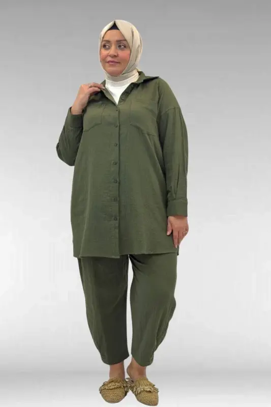 67036 Büyük Beden Cepli Düğmeli Müslin Pantolonlu Takım - Haki - BÜYÜKBEDENIZ