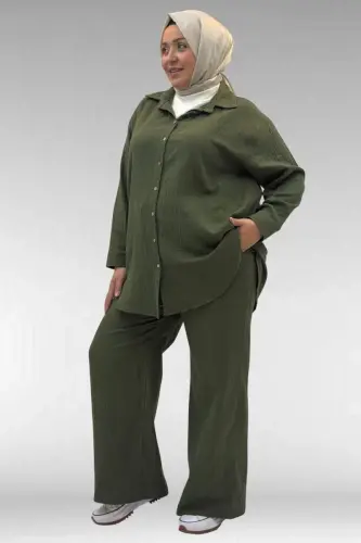 67038 Büyük Beden Erkek Yakalı Müslin Pantolonlu Takım - Haki - BÜYÜKBEDENIZ (1)