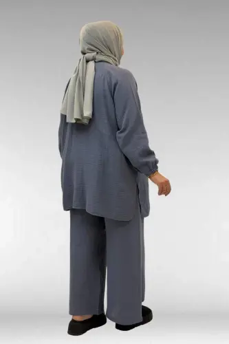 67039 Büyük Beden Yarım Patlı Sıfır Yaka Müslin Pantolonlu Takım - Antrasit - 4