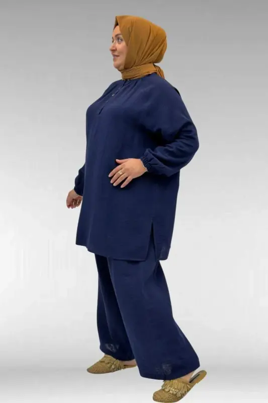 67039 Büyük Beden Yarım Patlı Sıfır Yaka Müslin Pantolonlu Takım - Lacivert - 3