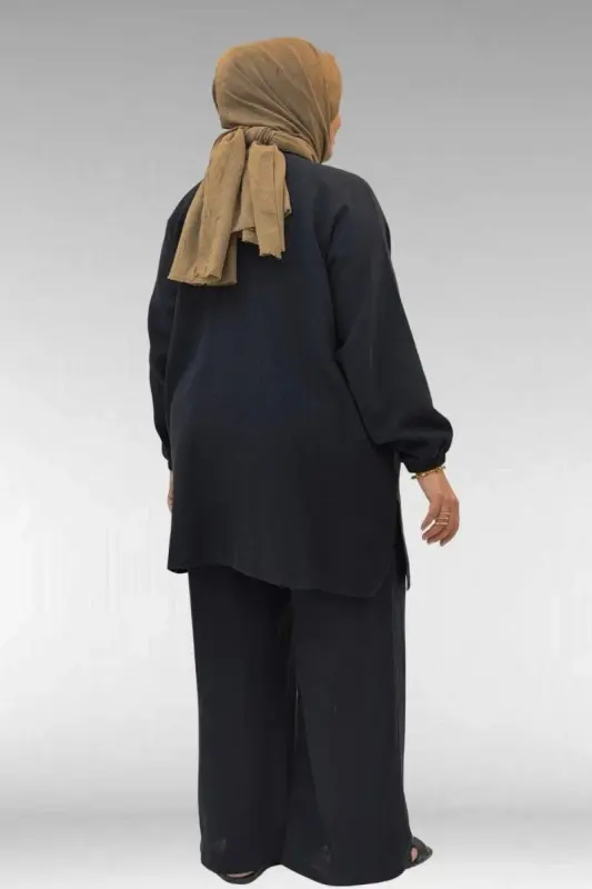 67039 Büyük Beden Yarım Patlı Sıfır Yaka Müslin Pantolonlu Takım - Siyah - 4