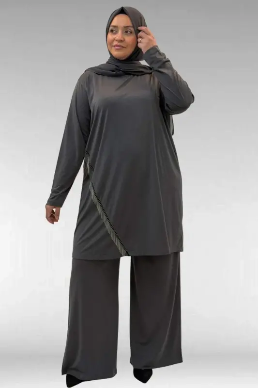 67043 Büyük Beden Püskül Detaylı Sandy Pantolonlu Takım - Antrasit - BÜYÜKBEDENIZ