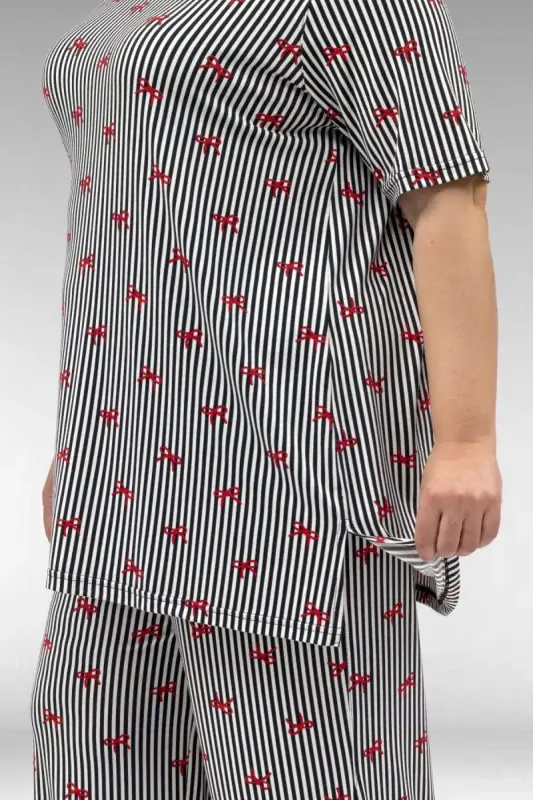 67801 Büyük Beden Kısakol Desenli Pijama Takımı - Kırmızı Kurdele Desenli - 2