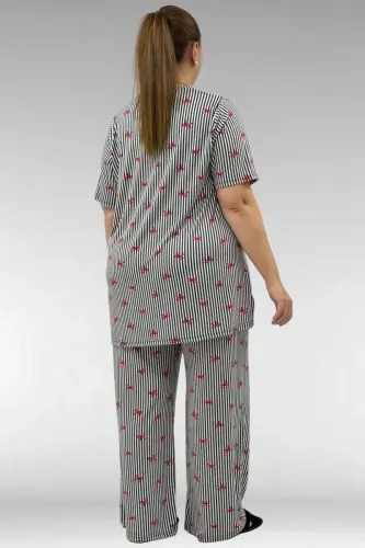 67801 Büyük Beden Kısakol Desenli Pijama Takımı - Kırmızı Kurdele Desenli - 3