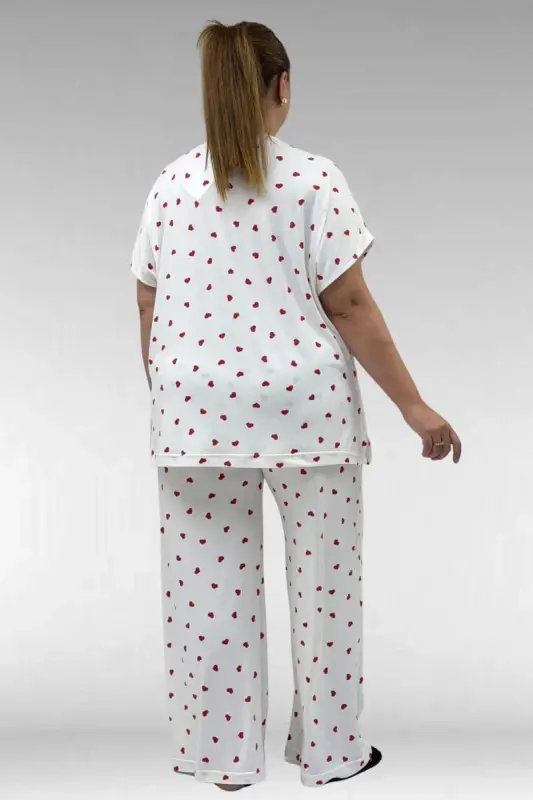 67802 Büyük Beden Yanı Yırtmaçlı Milan Pijama Takımı - Kırmızı Kalp Desenli - 3