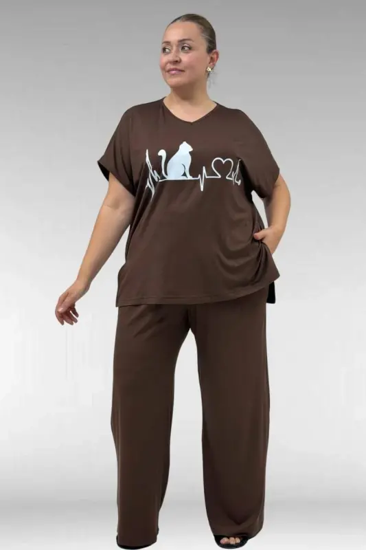 67804 Büyük Beden Yanı Yırtmaçlı Penye Pijama Takımı - Kahve - 1