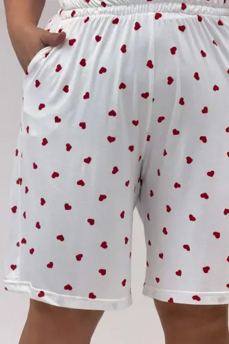 67805 Büyük Beden Desenli Şort-Tişört Pijama Takımı - Kırmızı Kalp Desenli - BÜYÜKBEDENIZ (1)