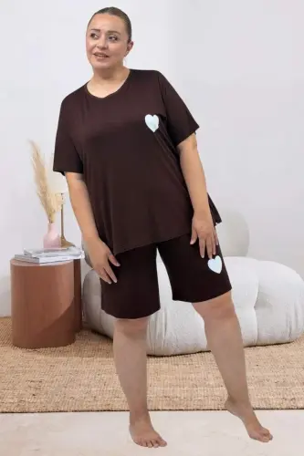 67807 Büyük Beden Baskılı Şort-Tişört Pijama Takımı - Kahve - BÜYÜKBEDENIZ (1)