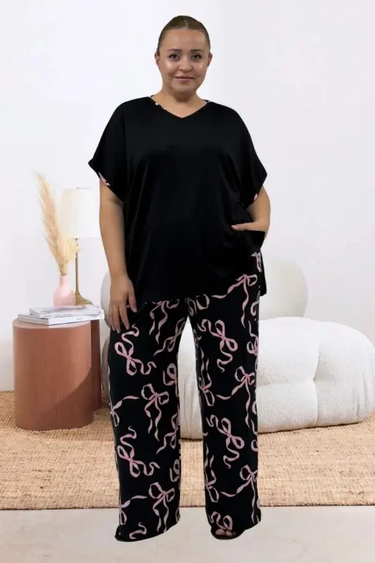 67808 Büyük Beden Kombinli Modal -Milan Pijama Takımı - Pembe Kurdele Desenli - BÜYÜKBEDENIZ