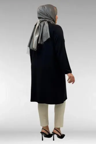 68002 Büyük Beden Önü Güneş Parıltılı Taş Baskılı Penye Tunik - Siyah - 4