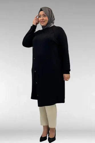 68006 Büyük Beden Pat Üzeri Düğme Detaylı Penye Tunik - Siyah - BÜYÜKBEDENIZ (1)