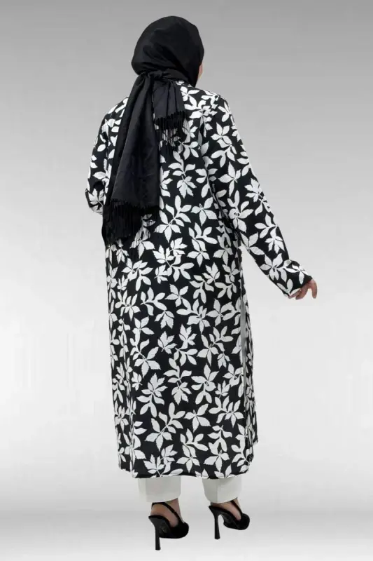 68045 Büyük Beden Kolu Kıvırma Detaylı Mango Tunik - Yaprak Desenli Siyah - 3