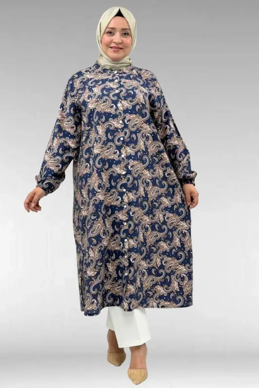 68046 Büyük Beden Hakim Yaka Boydan Düğmeli Mango Tunik - Etnik Desen Lacivert - BÜYÜKBEDENIZ