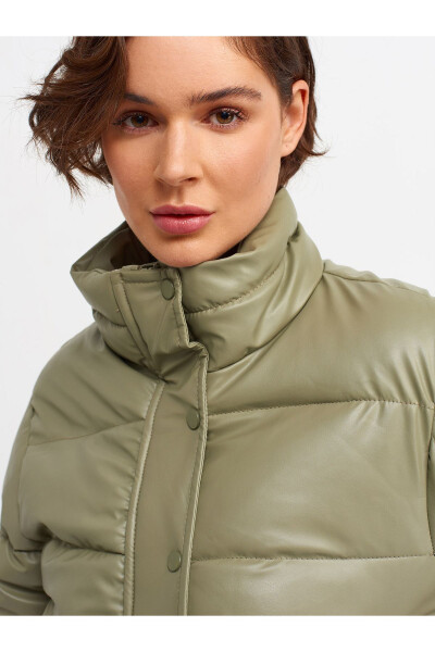 6878 Inflatable Jacket - Khaki - 4