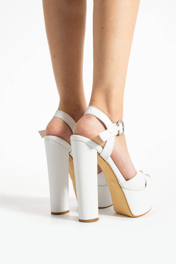 7-9600 16 см Белые свадебные туфли на толстом каблуке - 4