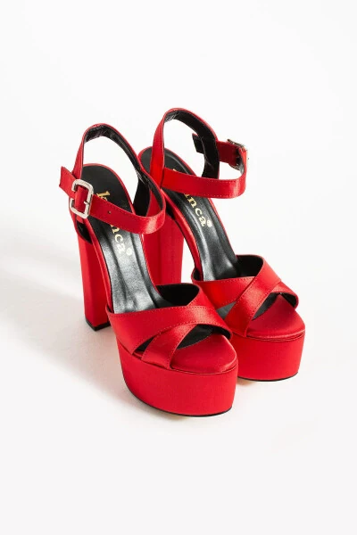 7-9600 16cm Platform Red Satin Shoes - 6